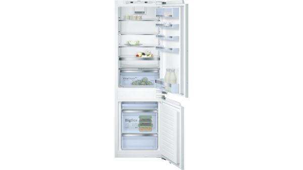 Built-in fridge-freezer combination
