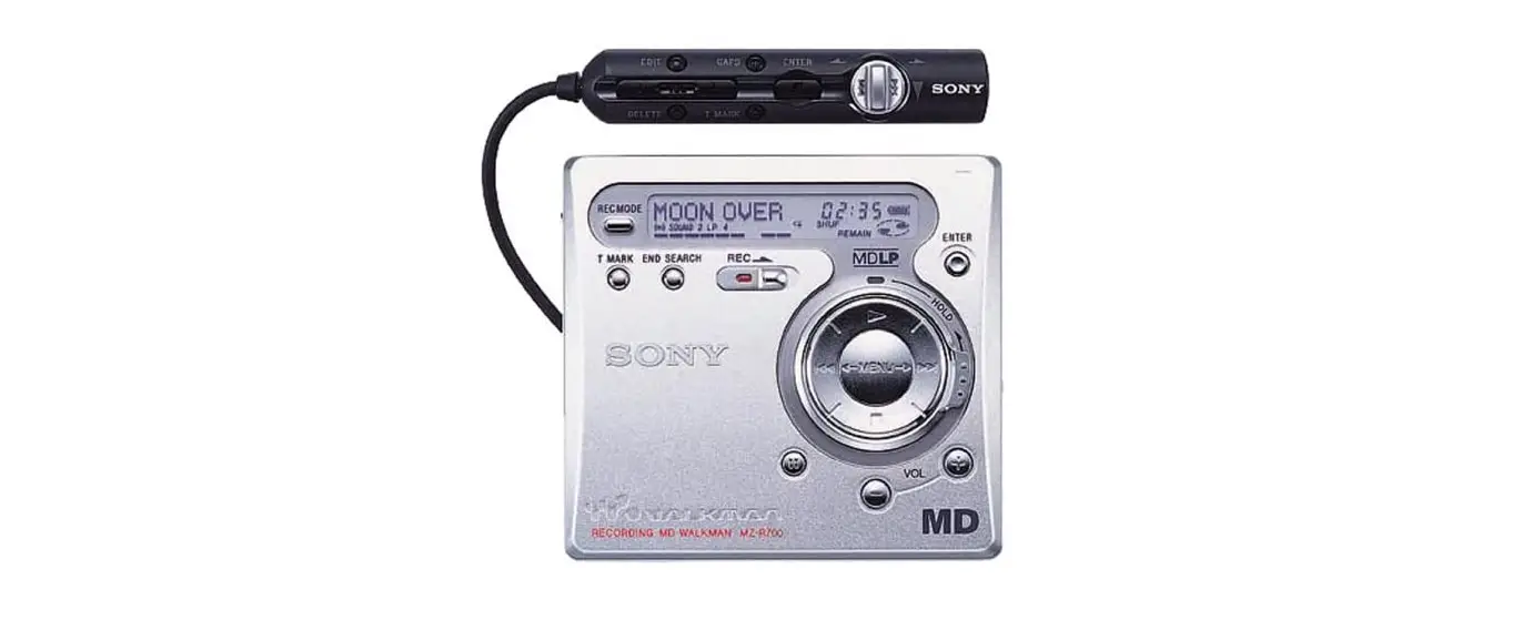 R700PC Recordable MiniDisc Walkman