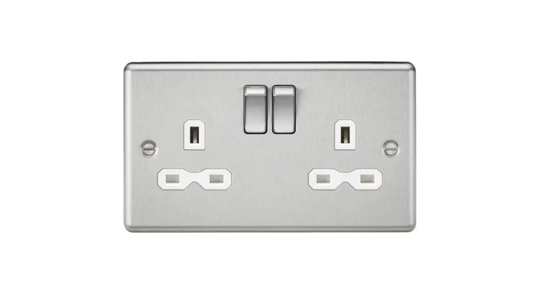 Flat Plate 13A 2G DP Switched Socket