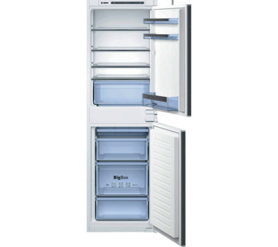 Built-in fridge-freezer combination