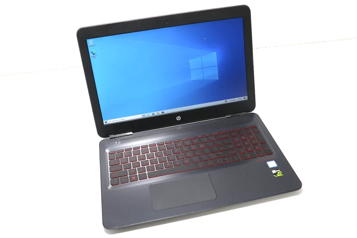 OMEN 15-ax210nr Laptop PC